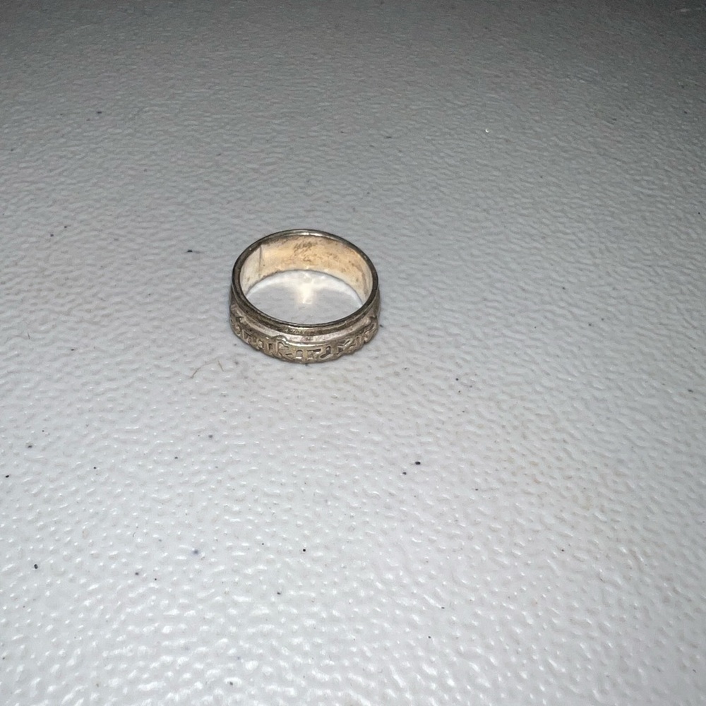 Silver Band Spinner Ring